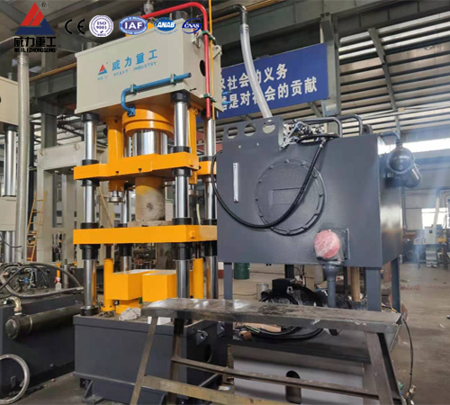 315噸五梁四柱液壓機(jī)_粉末液壓機(jī)