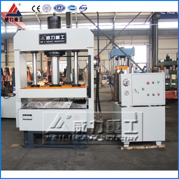 100噸龍門液壓機(jī)