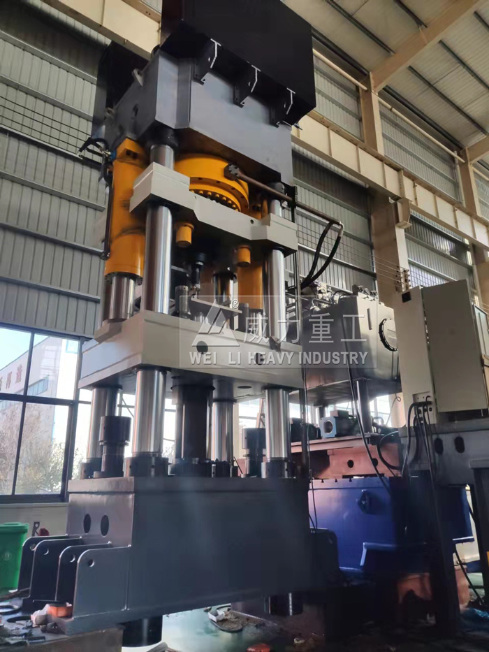 四梁四柱液壓機壓制鐵粉專用